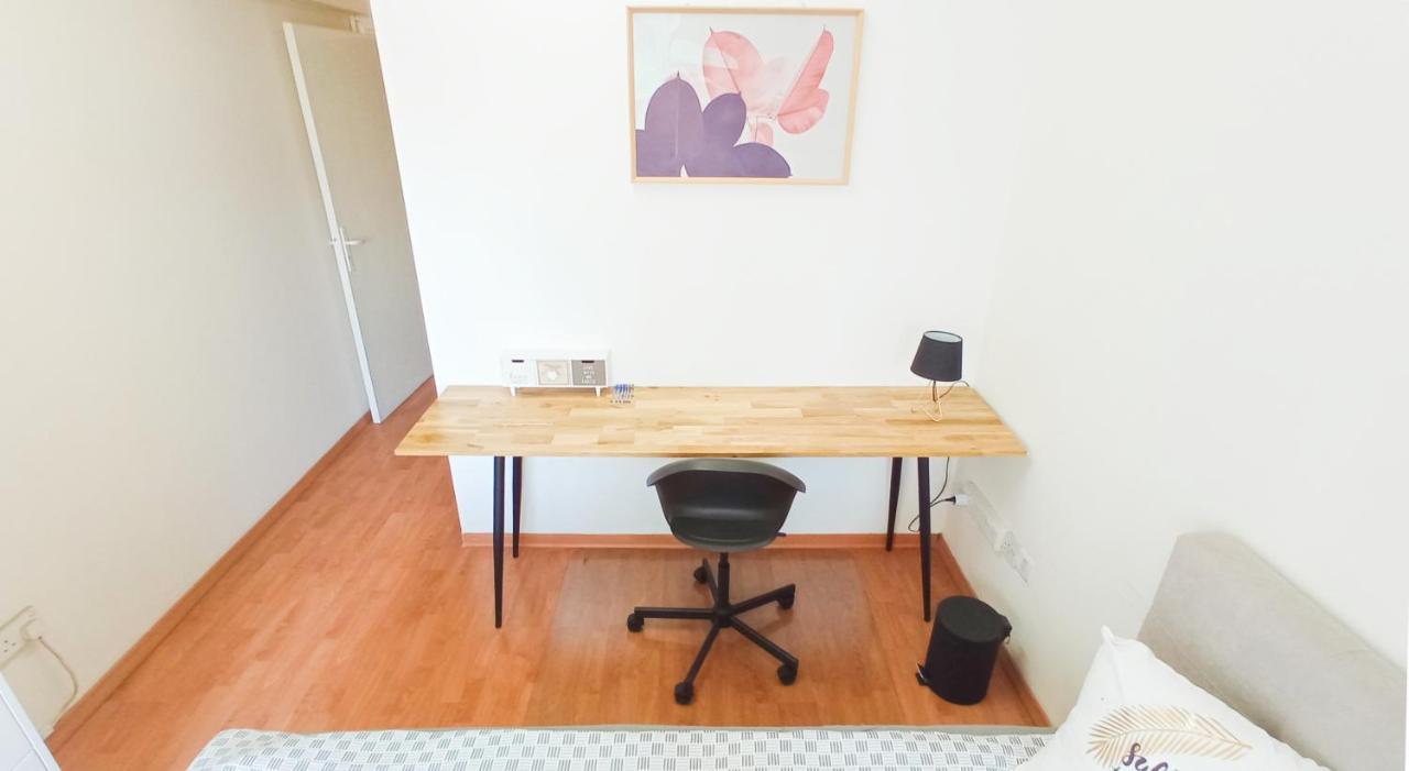 1A Beach & Business Apartment In The City Center! ลาร์นาคา ภายนอก รูปภาพ