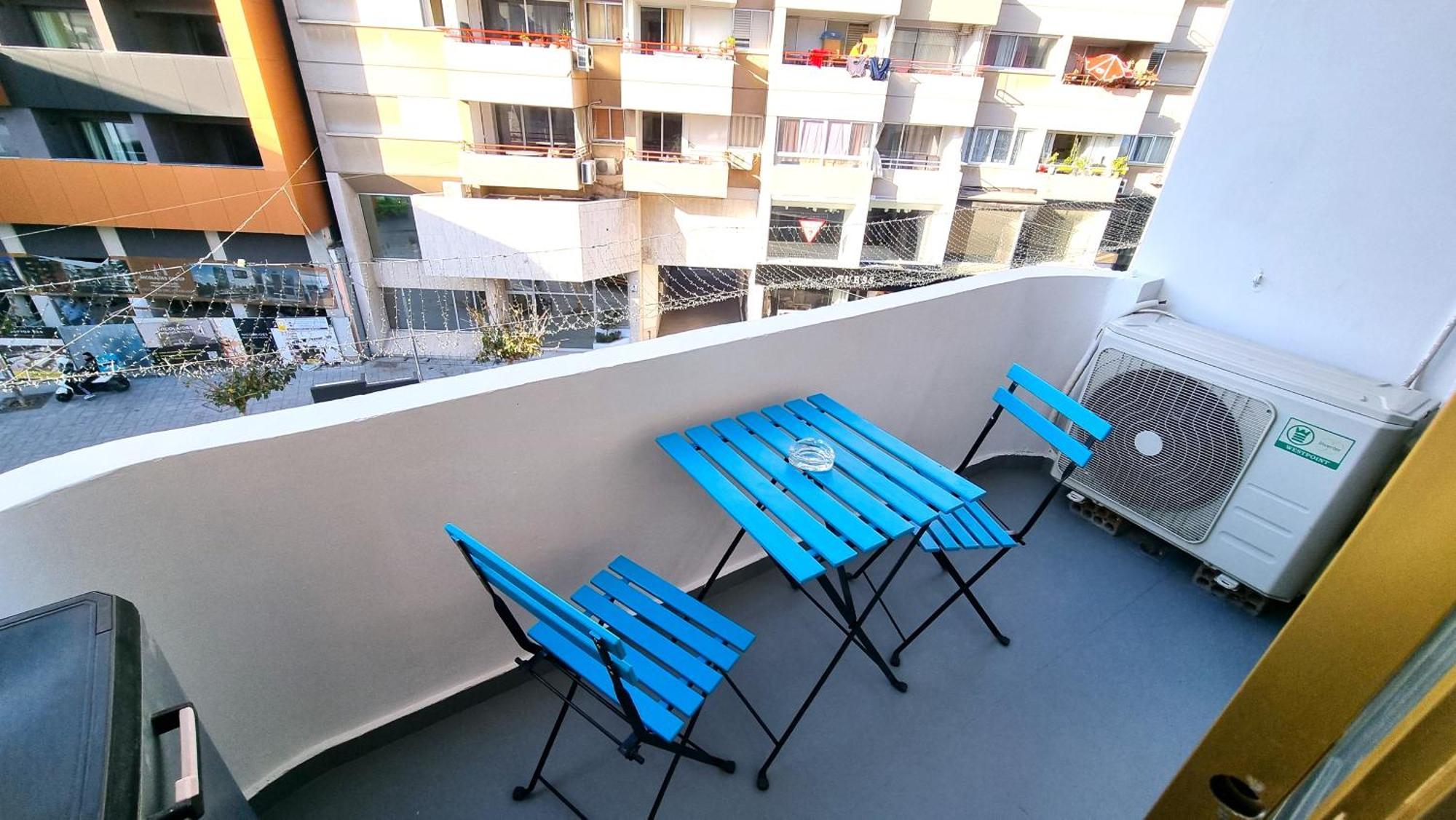 1A Beach & Business Apartment In The City Center! ลาร์นาคา ภายนอก รูปภาพ